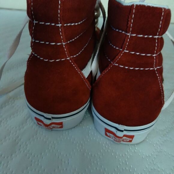 Vans Unisex Red "Off The Wall" Skateboard Sneakers Size 6.5 ( W) 8 (M) - Picture 5 of 7